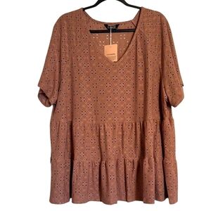NWT BLOOMCHIC BROWN EYELET WOMENS TOP 18/20